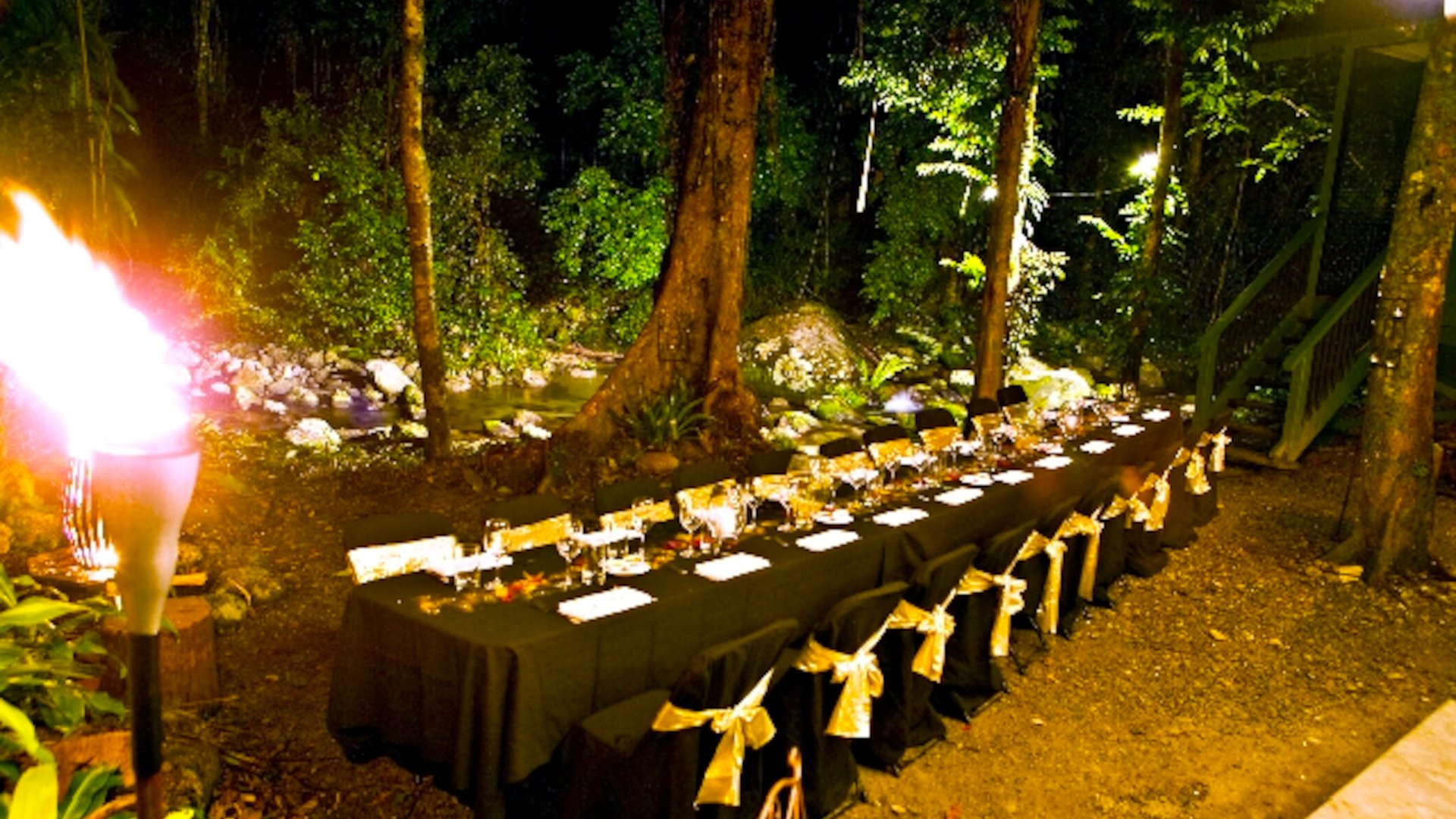 Misty Mountains Rainforest Retreat & Honeymoon Destination